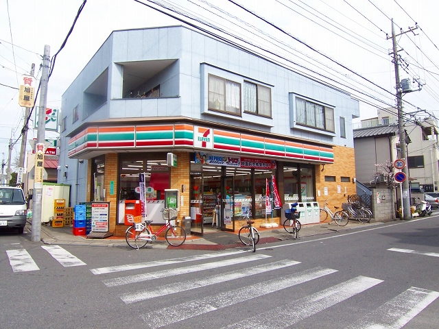 【川口市本町のマンションのコンビニ】