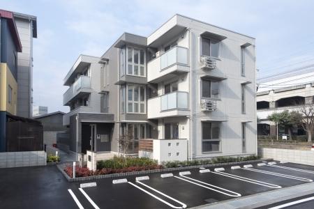 【福山市南本庄のアパートの建物外観】