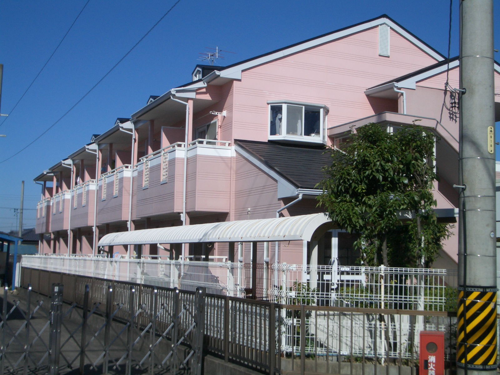 豊田市青木町のアパートの建物外観