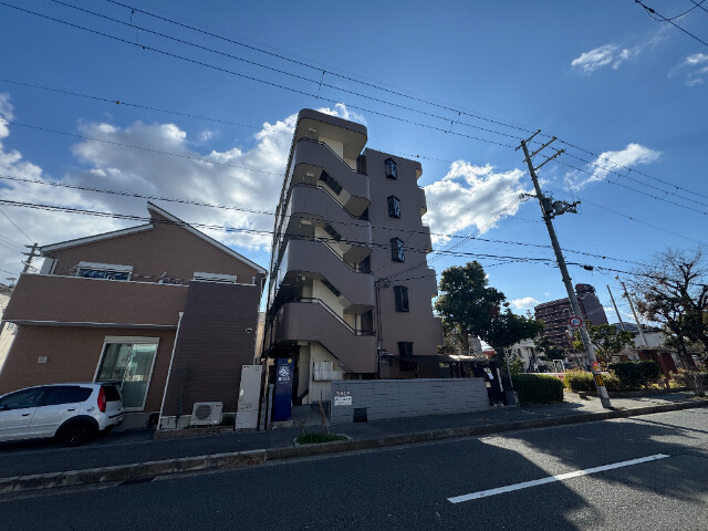 【パークサイド平野の建物外観】