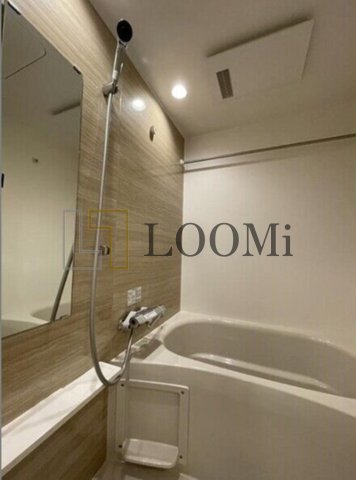 バス・シャワールーム　コンフォリア・リヴ本町WEST Q　浴室