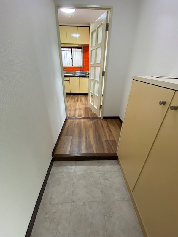 玄関　別の部屋の写真