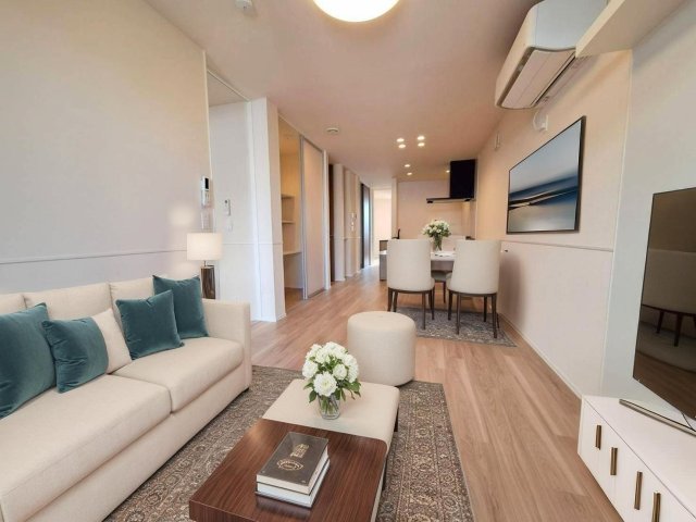 居室・リビング　※CG家具の為実際は家具・家電は付きません。