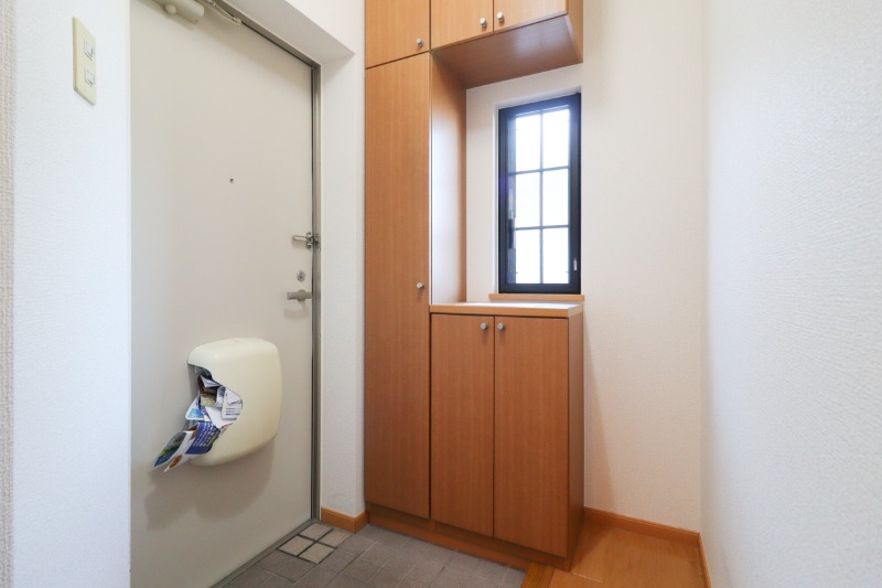 玄関　図面と現状に相違がある場合には現状を優先