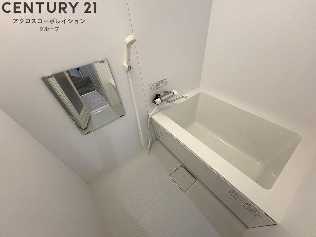 バス・シャワールーム　シンプルで清潔な浴室です！