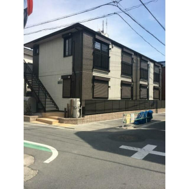 建物外観　駐車場