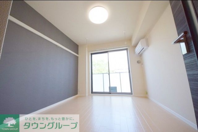 居室・リビング　お問合せはタウンハウジングまで！※現地待合わせ相談可能