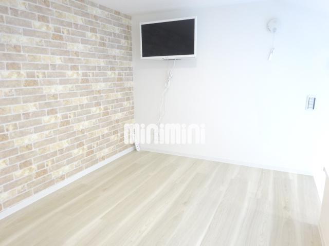 居室・リビング　２４インチテレビ付ロフト