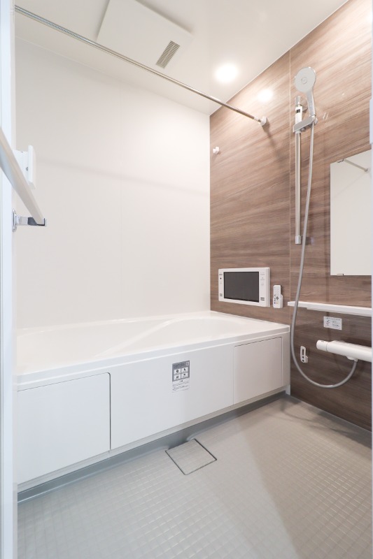 バス・シャワールーム　図面と現状に相違がある場合には現状を優先