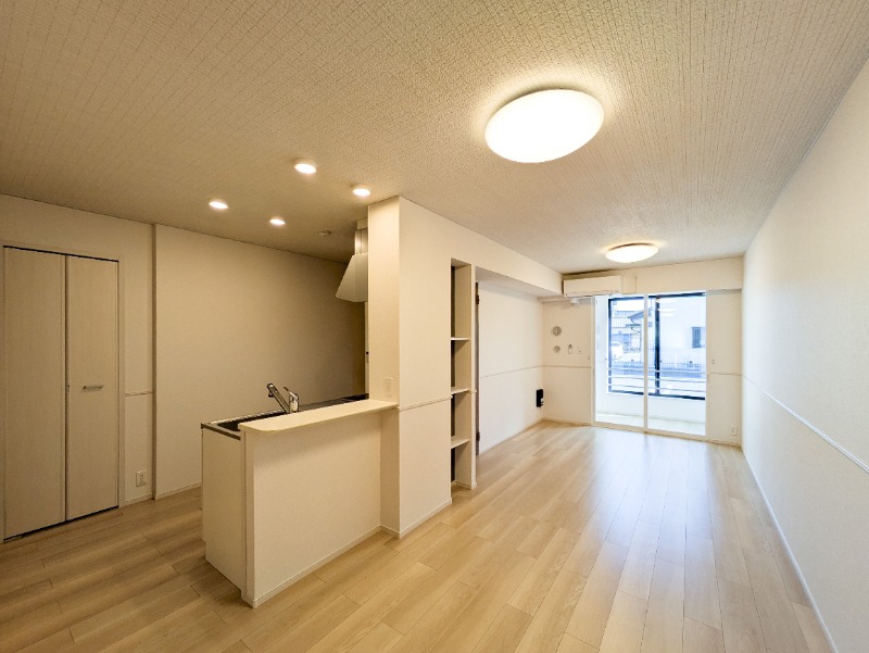 居室・リビング　図面と現状に相違がある場合には現状を優先