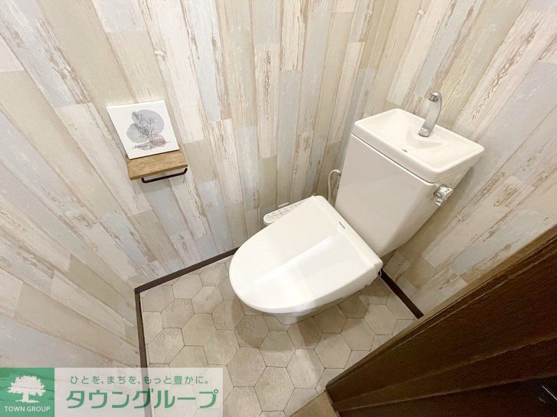 トイレ　トイレ