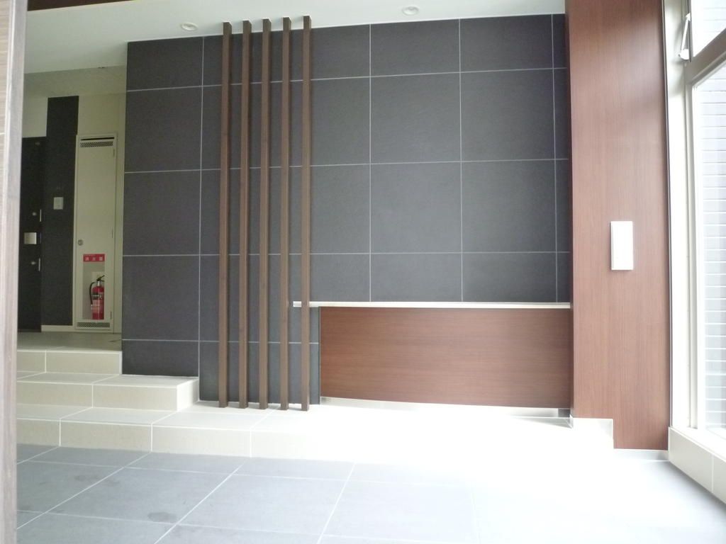 エントランス　毎日通るエントランスはこのようになっています