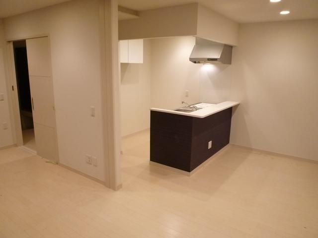 居室・リビング　こちらのリビングで趣味の時間をお楽しみください