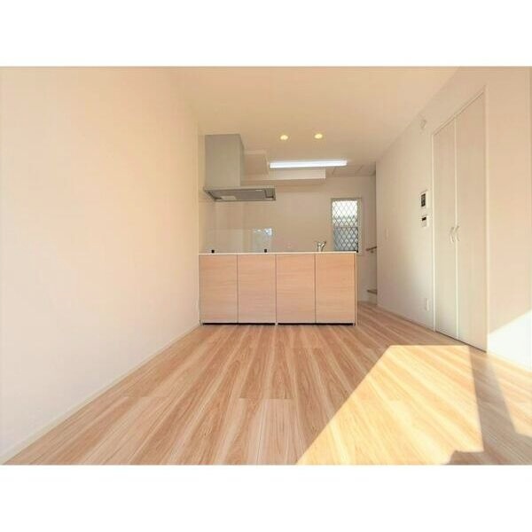 居室・リビング　日当たり良好♪※同施工