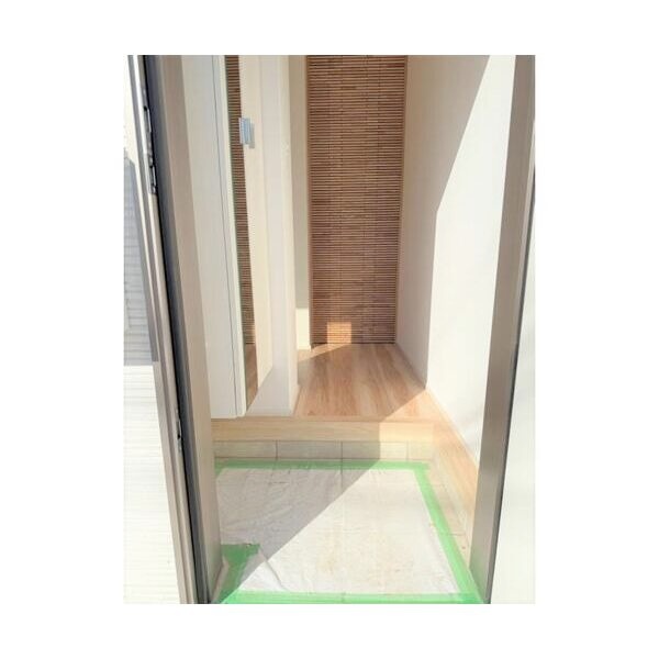 玄関　シューズボックス付き玄関※同施工