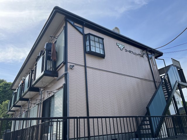 建物外観　☆軽量鉄骨造2階建て☆