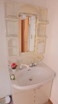 洗面設備　お掃除がしやすいシャンプードレッサー♪（イメージ）