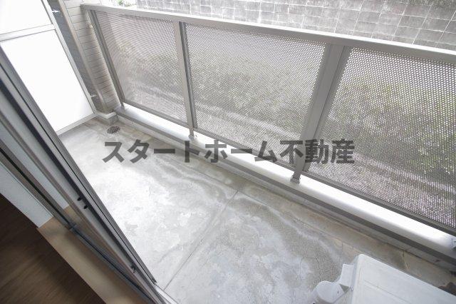 バルコニー　バルコニーがあります