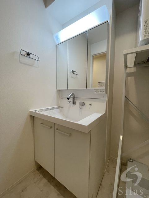 洗面設備　同仕様