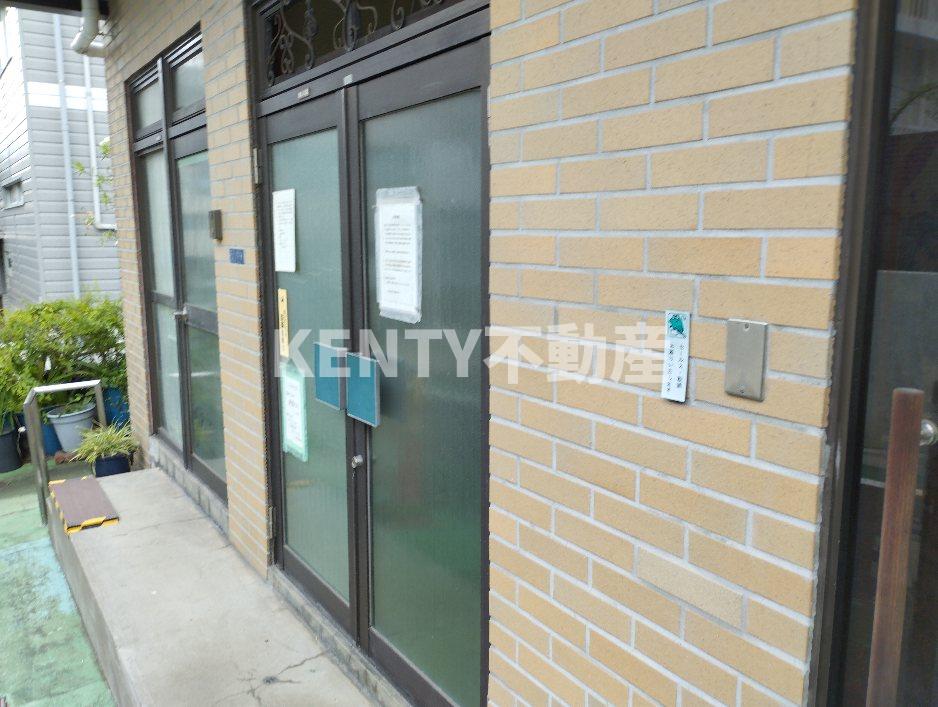 エントランス　清潔なエントランスです