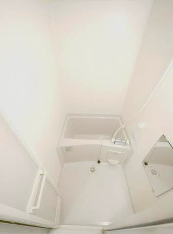 バス・シャワールーム　清潔な浴室！