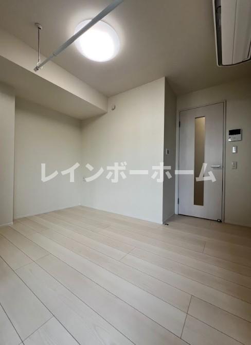 居室・リビング　※建築中のため参考写真となります。