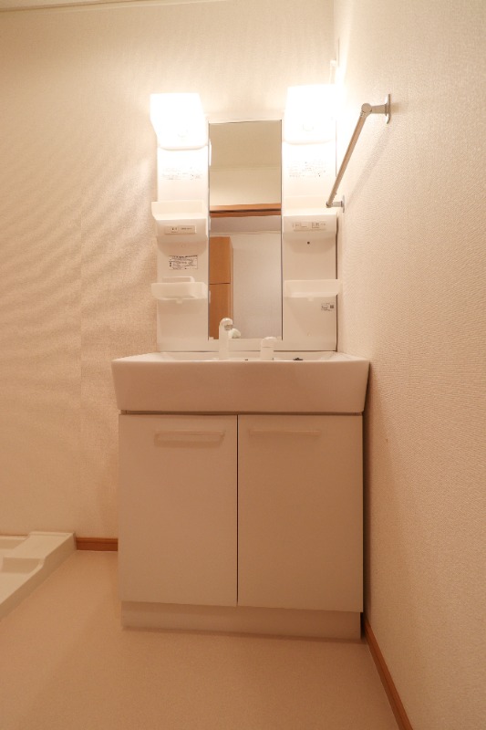 洗面設備　図面と現状に相違がある場合には現状を優先