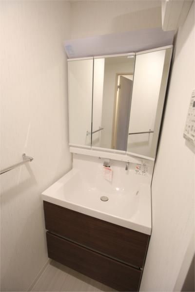 洗面設備　別部屋参考写真