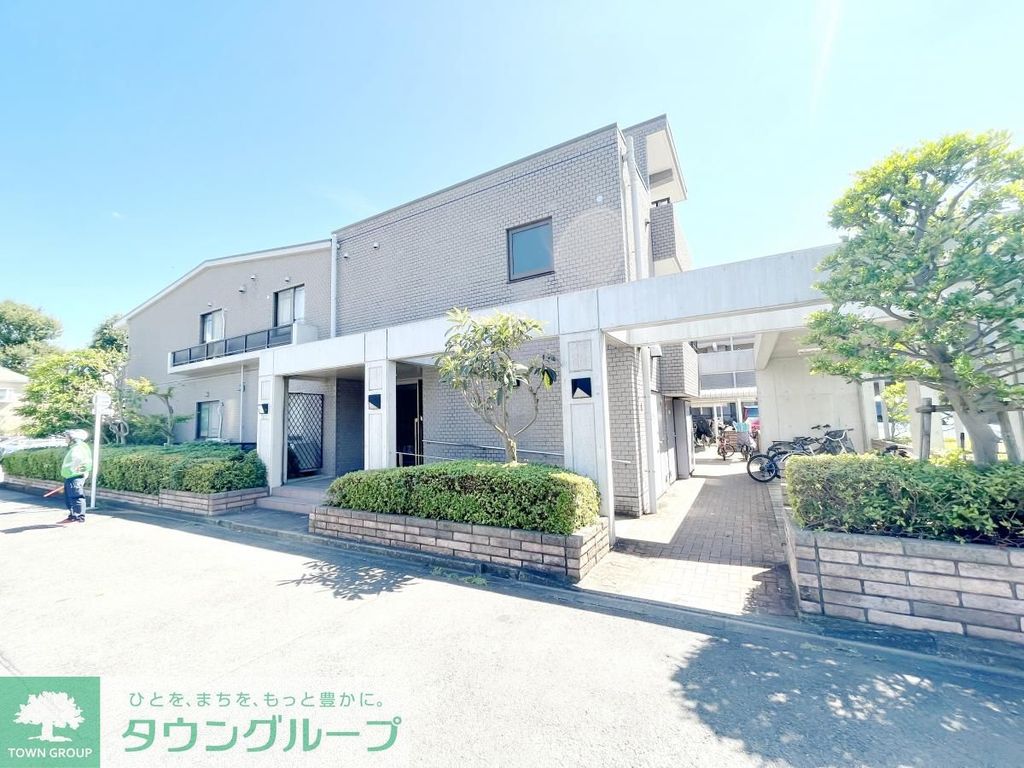 建物外観　エントランス