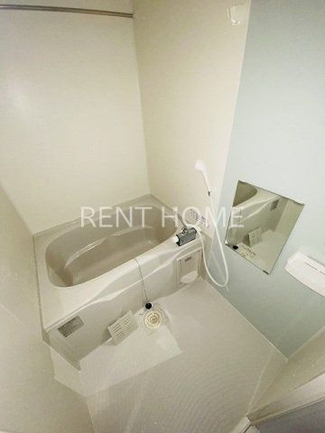 バス・シャワールーム　浴室乾燥機付き