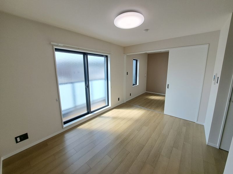 居室・リビング　モデルルーム写真