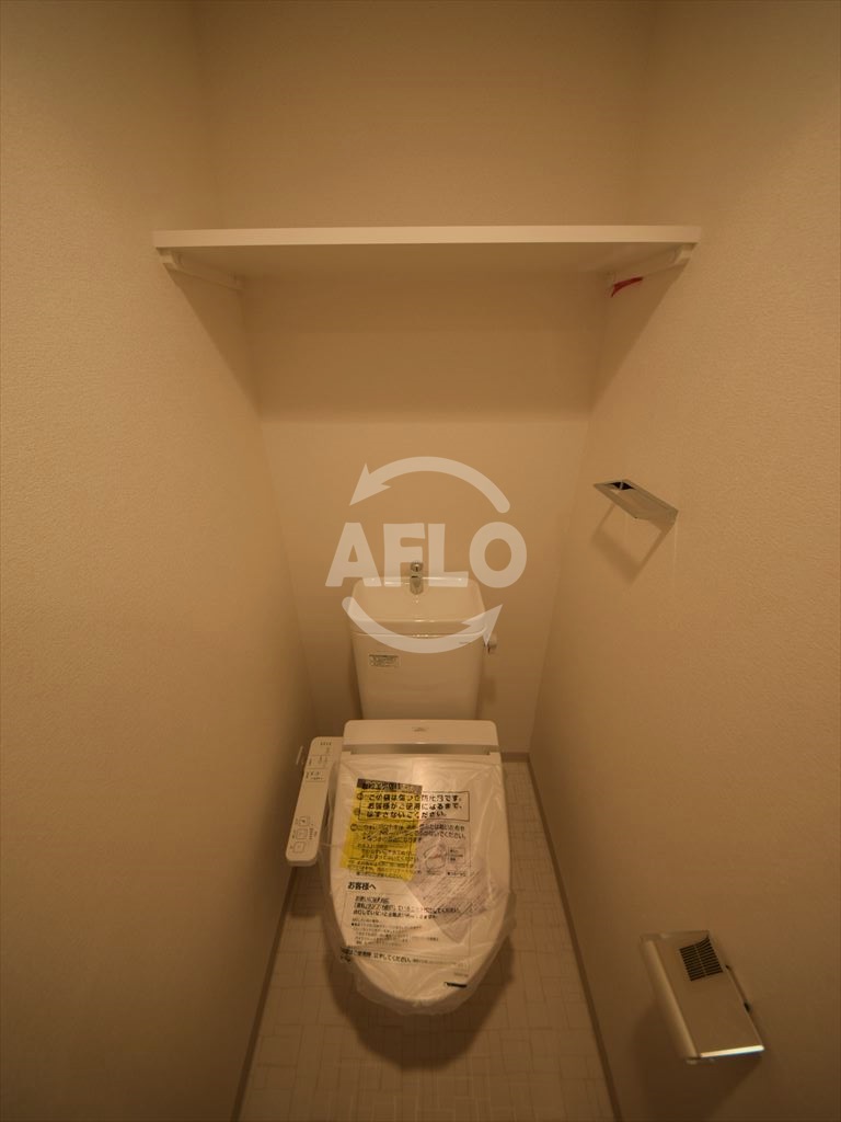 トイレ　プレサンスOSAKA DOMECITY ワンダー　ウォシュレ