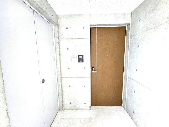 玄関　ゆったりとした玄関です
