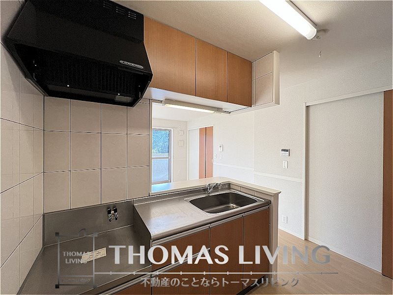 キッチン　コンロ設置可。お好きなコンロを設置下さい。