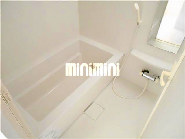 バス・シャワールーム　追焚き付きバス