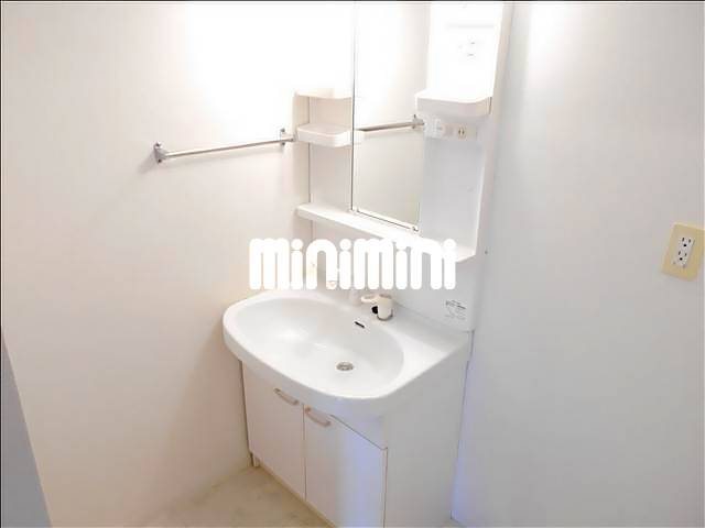 洗面設備　洗髪洗面化粧台