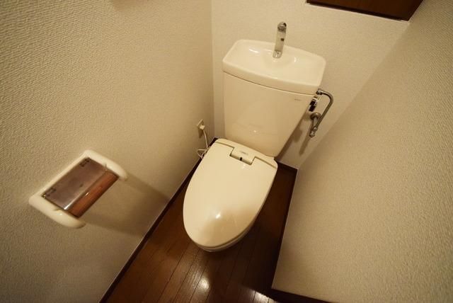 トイレ　★清潔感のあるトイレです★
