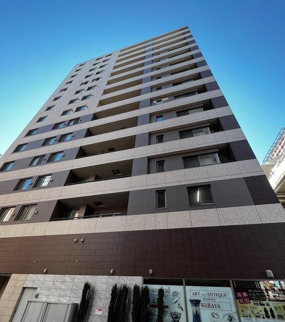 建物外観　外観は落ち着いています