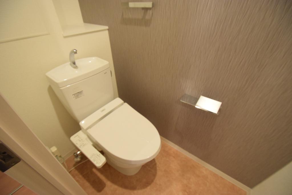 トイレ　シャワー付トイレ