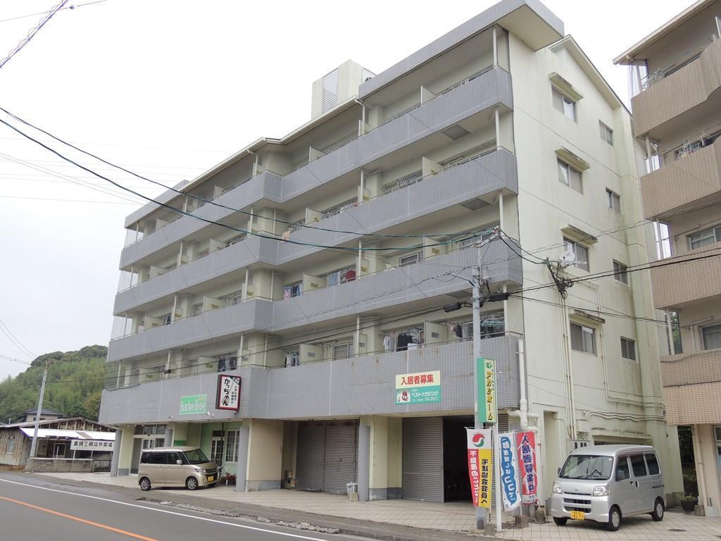 その他共有部分　ベランダ南向きで、陽当り良好です。