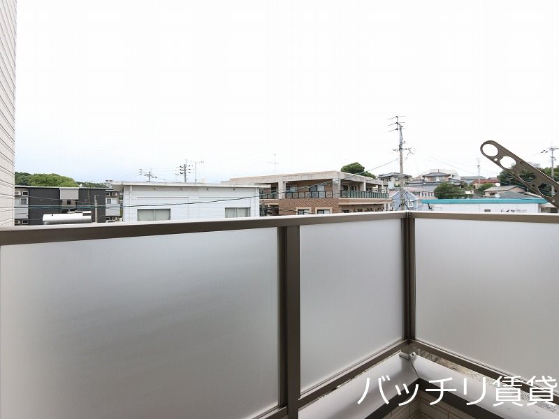 バルコニー　別号室の画像。現況を優先します。