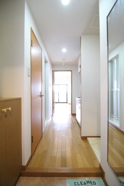 玄関　シンプルで使いやすい玄関です