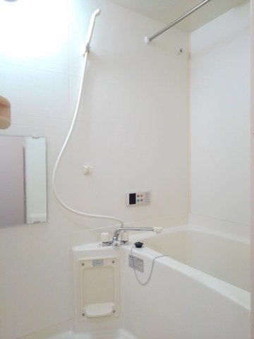 バス・シャワールーム　お風呂で日々の疲れを落としましょう