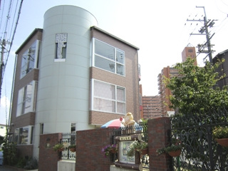 幼稚園・保育園　エンゼル保育園（幼稚園・保育園）まで411m