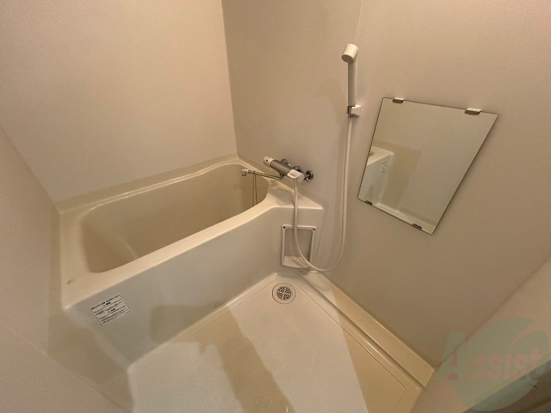 バス・シャワールーム　疲れを癒すには湯船でゆっくりするのが良いですよ。