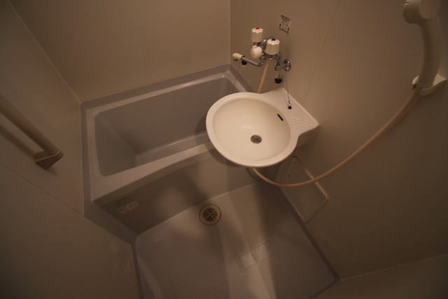 バス・シャワールーム　バス