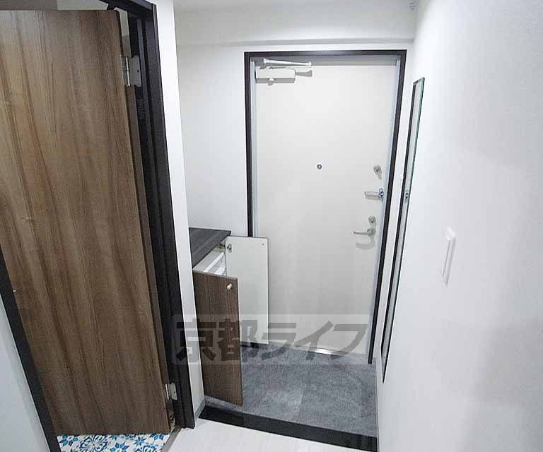 玄関　玄関ホールです