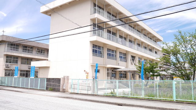 小学校　高知市立高須小学校（小学校）まで1908m