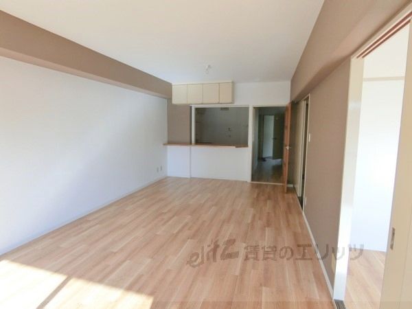 居室・リビング　リビング