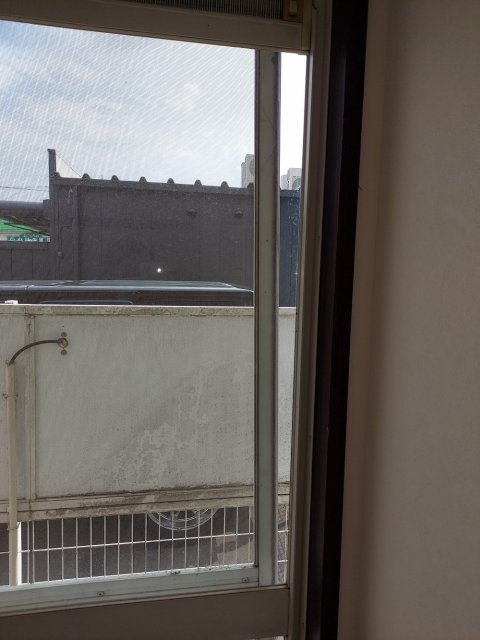バルコニー　同建物・別号室の写真です。